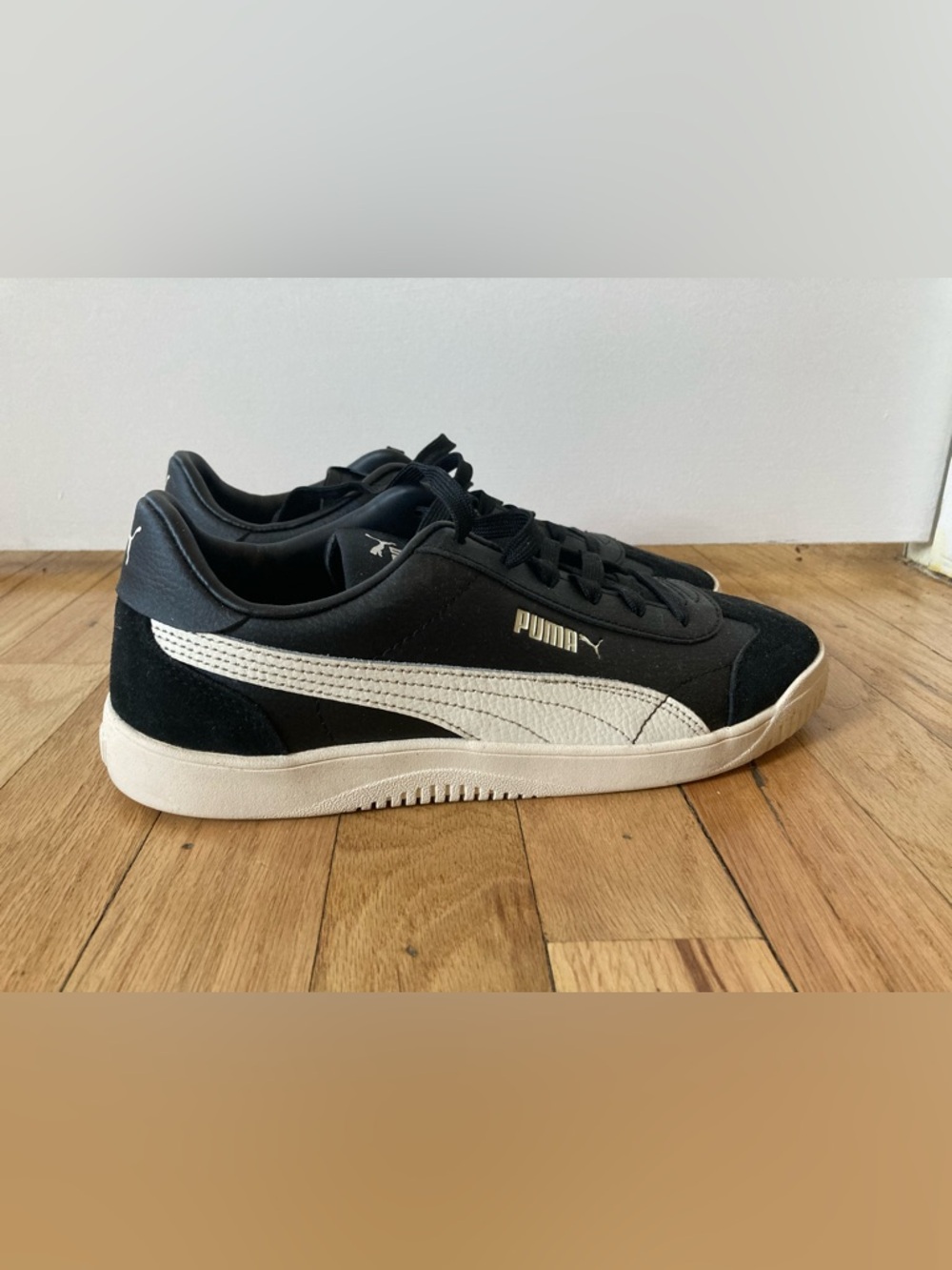 Puma Mens Club 5v5 Size US 8